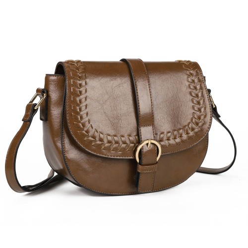 CT31674 Brown on crossbody vintage saddle bag