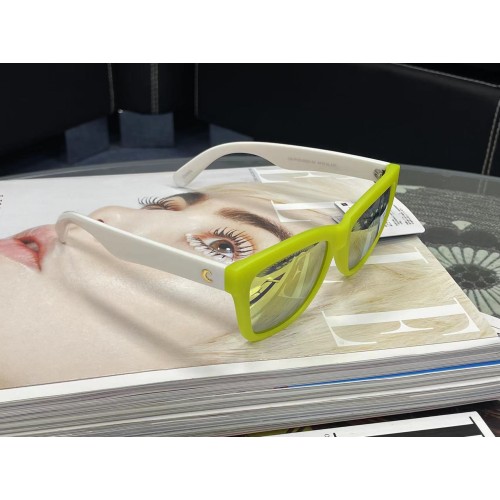 SG0029 Fashion Sunglasses, White and Yellow, 1 Pair